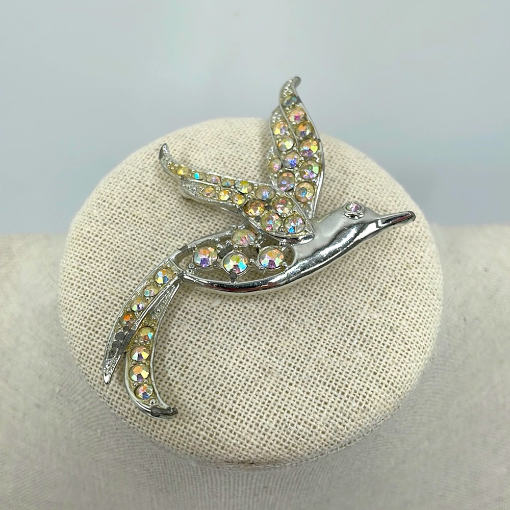 Vintage Sara Coventry Silver Tone Rhinestone Rainbow Hummingbird Flight Brooch